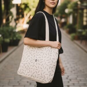 Lululemon Reusable Shopping Tote Bags Lot Of 2  Large White 16”x 14” 💵